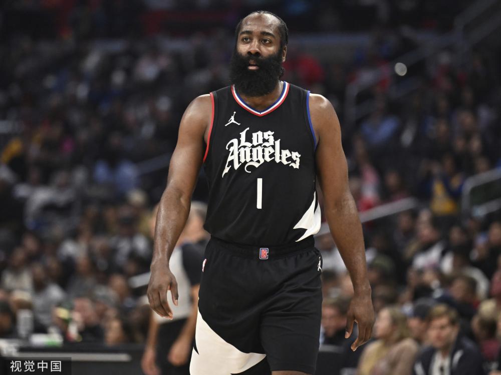 通过与当地 通过与当地