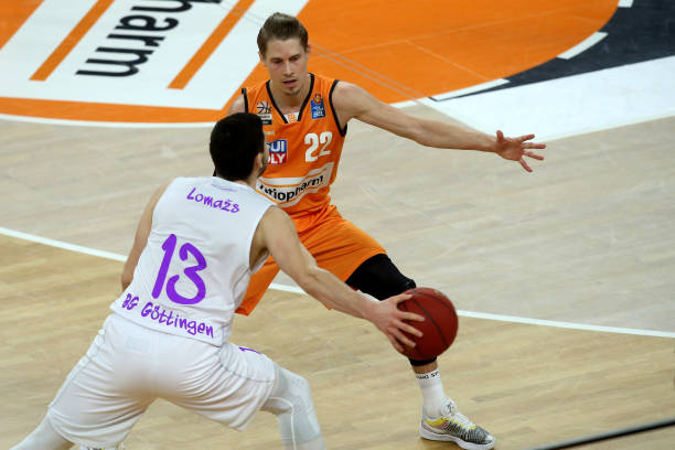 季便成为活 季便成为活